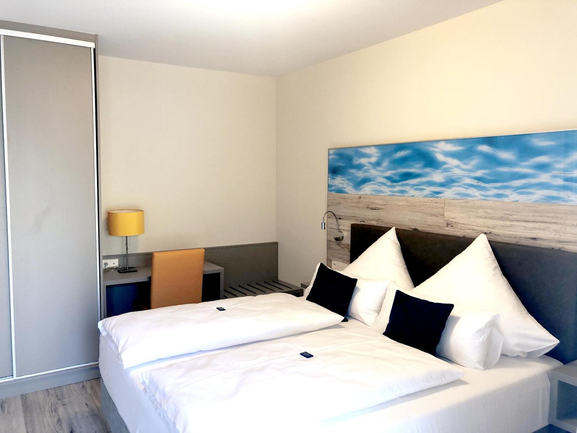 Bernsteinsee Hotel Sassenburg Ngoại thất bức ảnh
